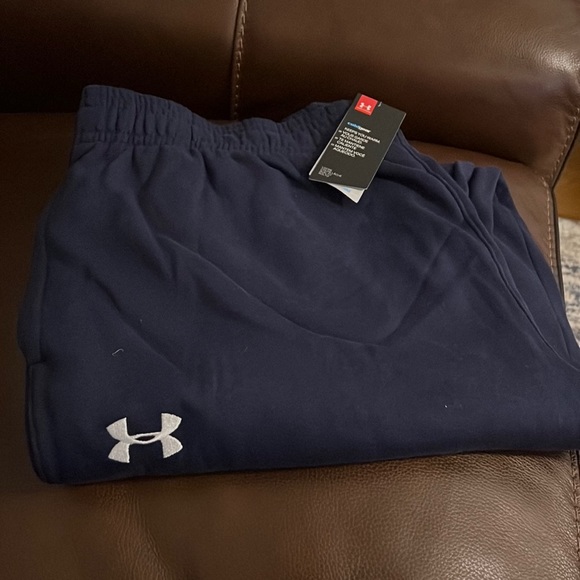 Under Armour Other - Men’s Under Armour “Loose” Cold Gear pants XXL